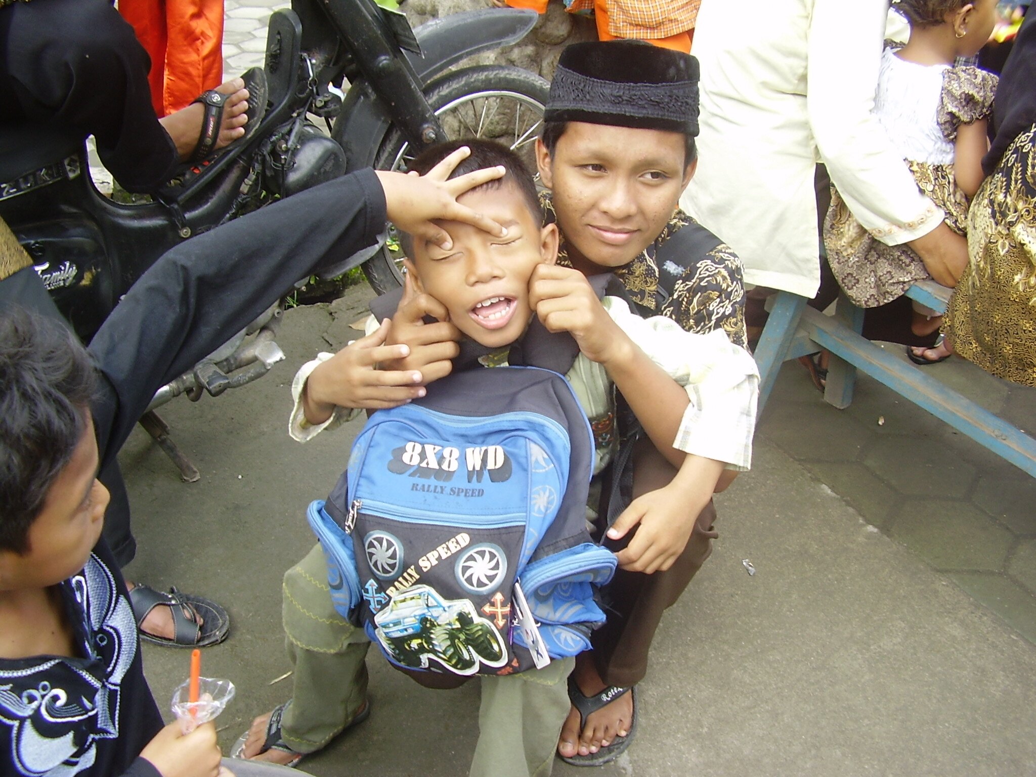 Resiko Double Job, Kerja Ekstra Siang Malam, Keep Spirit . .  ^_^