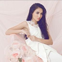 Be yourself and stay unique. Your imperfections make you beautiful, lovable, and valuable. They show your personality.