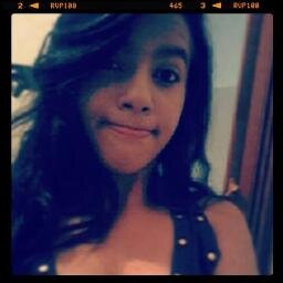 13 anos sou corinthiana , ' Cada sorriso e cada lágrima me fez crescer
 Hoje eu vivo pra aprender
 E aprendo pra viver {. . .}

Praia Grande - SP