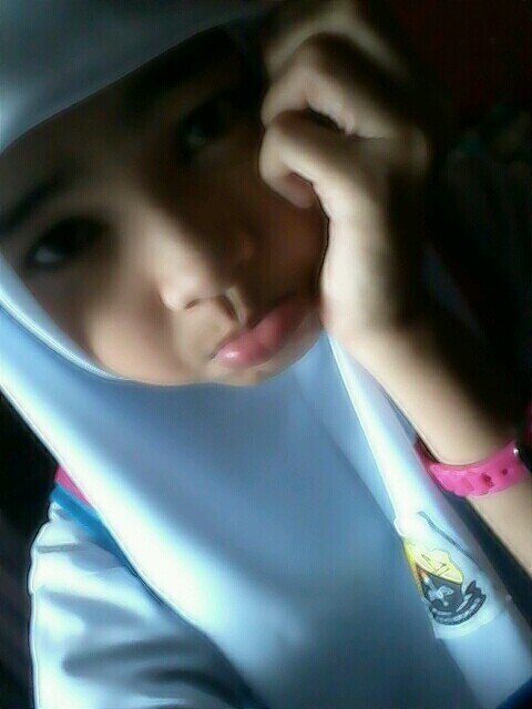 diEanakEchex's profile picture. it's special to know me . i'm not perfect person . call me ay . just budax simple but can be hotstuff of craziest in my school . SALAM PERKENALAN STALKER !