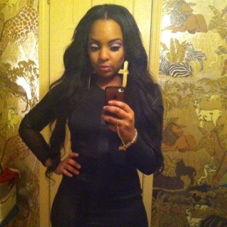 Mom 
Cosmetologist
Aspiring Model 
Future Fashion Designer/Retailer✂✒✏
Illumny Dancer
IG: @key2beautiiful
Facebook: Kiana Fields