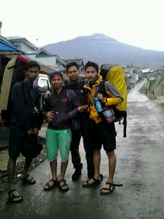 pin : 51C01916 Jangan mengambil selain gambar,jgn meninggalkan selain jejak,hangan membunuh selain waktu.#salam lestari