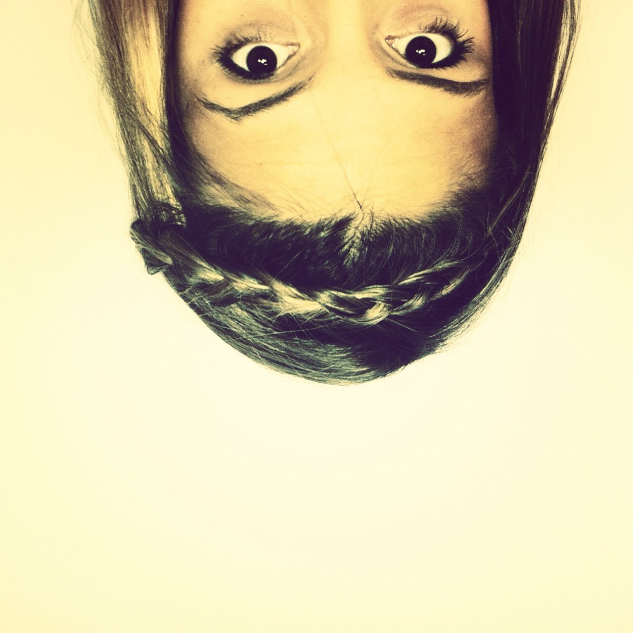uɐɯʇɐq o nos nǝ.