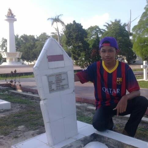 No.hp : 089652689728