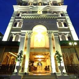 The Official Twitter Account of Kangen Boutique Hotel.                       Roman style Hotel with affordable price.