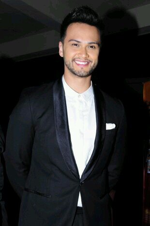 Billy Joe Crawford net worth salary