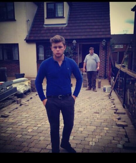 Wd_paving's profile picture. Google us at wdhomeimprovements-contact, direct line-07444089423 office 02082278020, Email us at.wdhomeimprovements@hotmail.co.uk