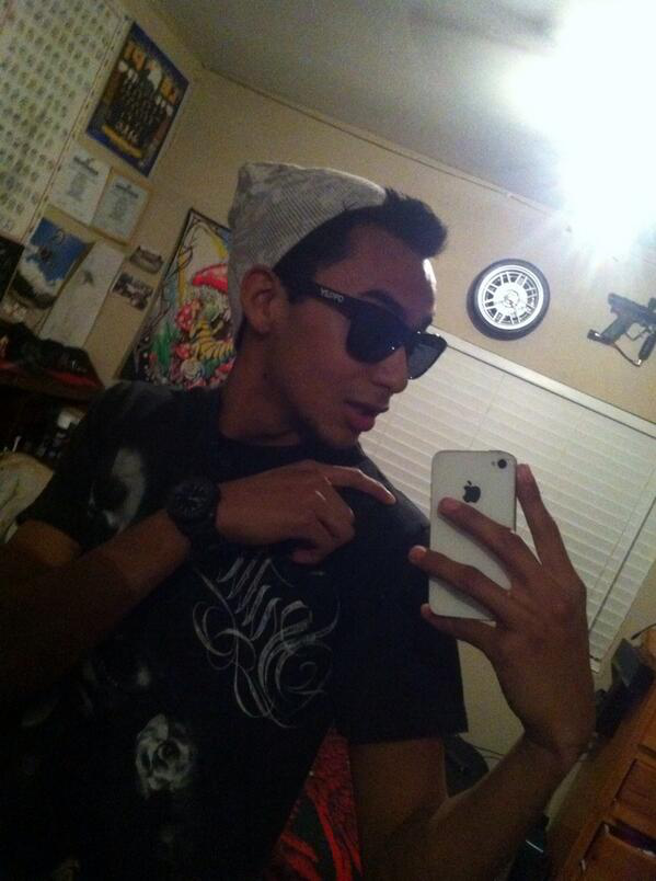 RyanEliJohnson's profile picture. Respect my mind, stay in your lane, & we good. - ' Ride on. IG : RJEli_