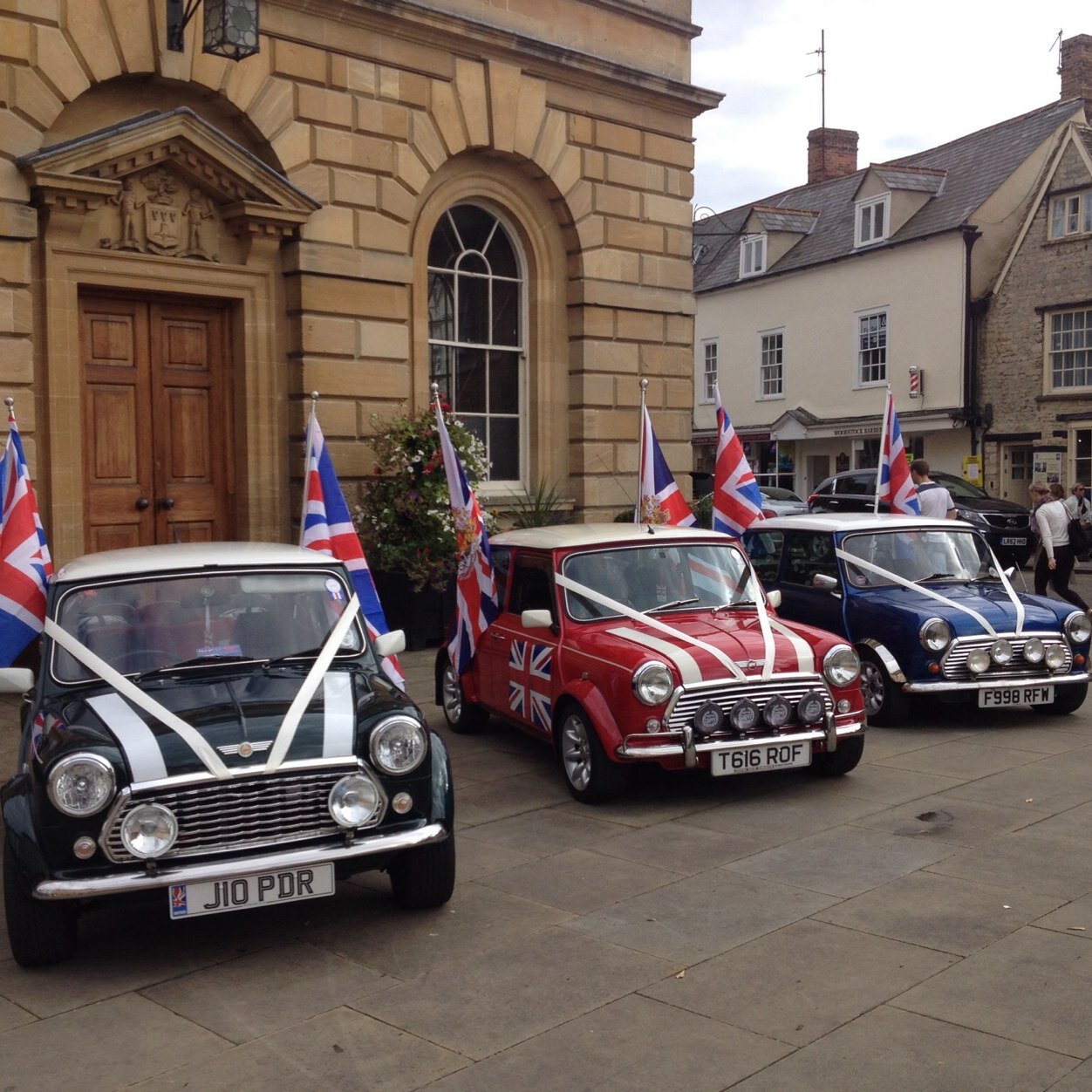 The British Mini Union is a club for Classic Mini enthusiasts who believe that Mini ownership should be light hearted , cheeky and above all FUN.
