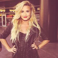 Zeliha Livaneli (@zlivaneli) Twitter profile photo