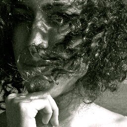 martotp's profile picture. Antropologa, con la peculiarità di fare tutto (o quasi) in 7 minuti.