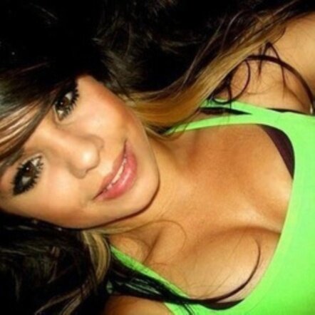 cdakeleshagg's profile picture. smle