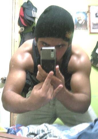 JonhyHerrera's profile picture. 