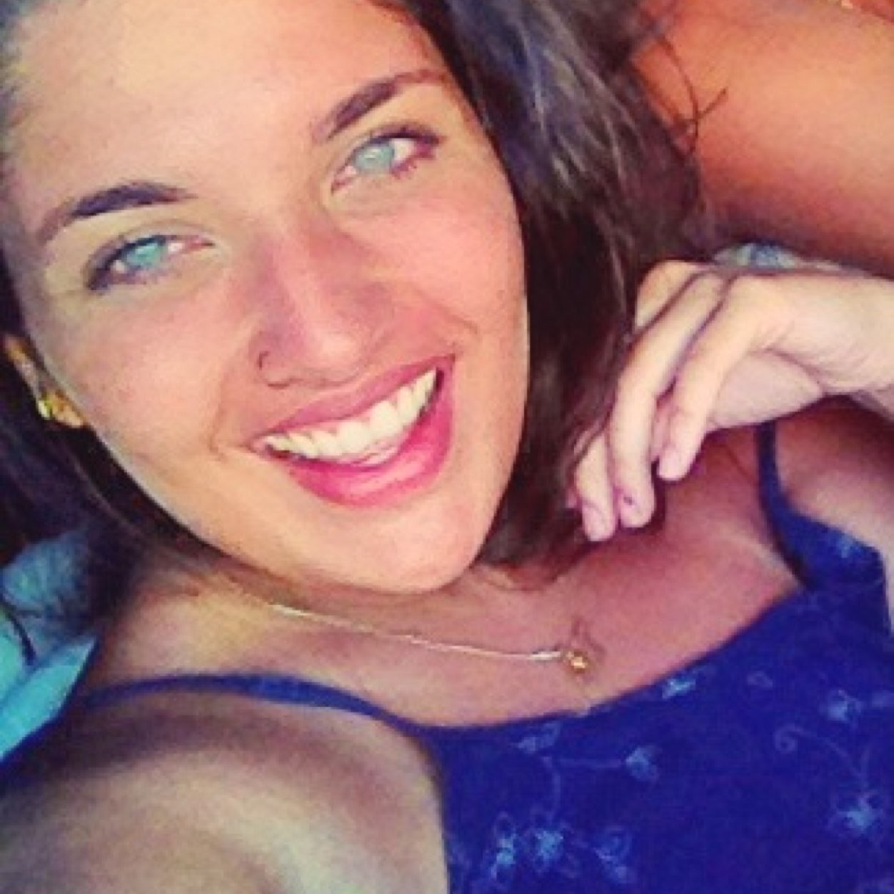 22, estudante de Publicidade & Propaganda. If you want something, make it happen.