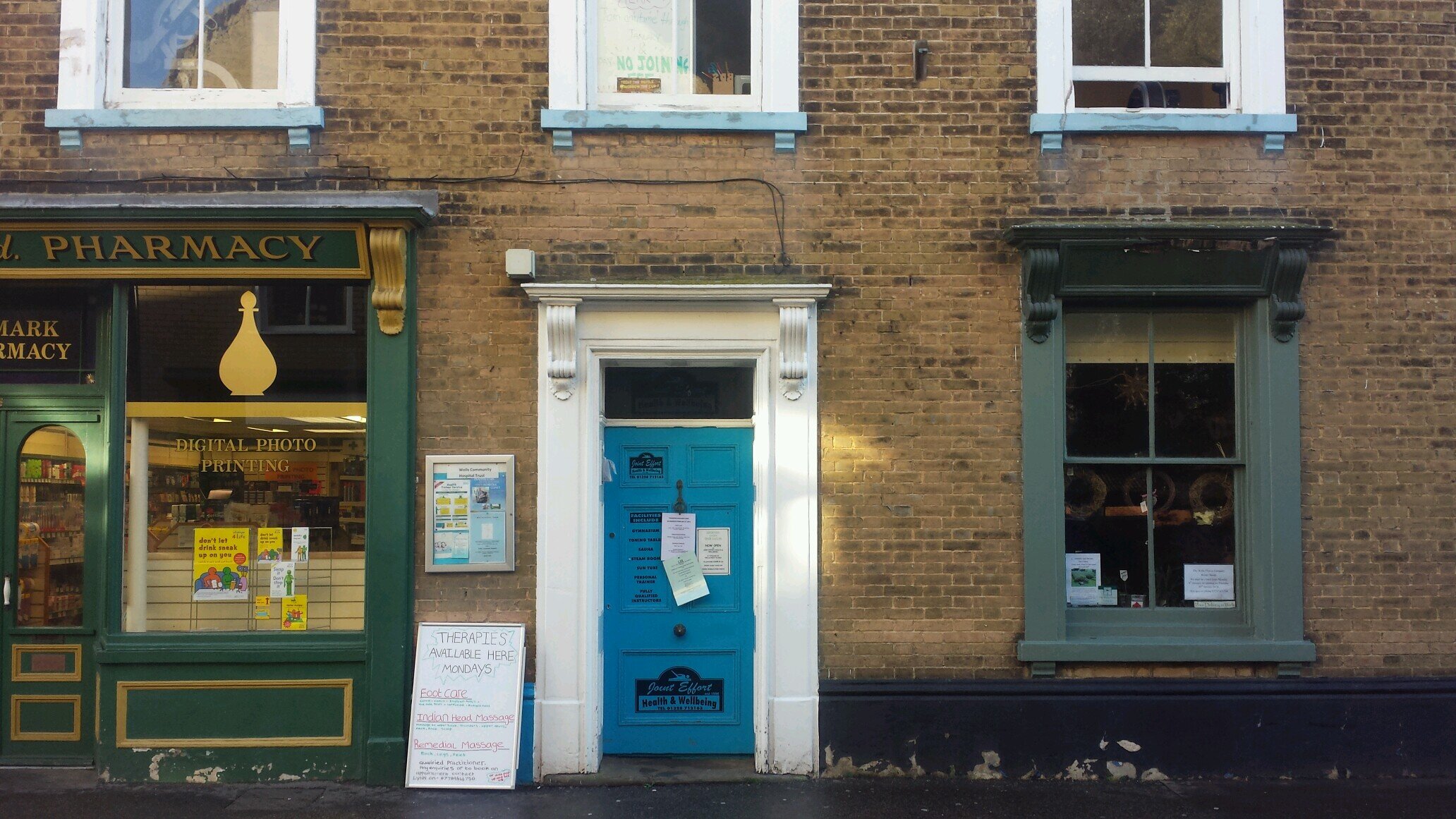 jointeffortgym's profile picture. Welcome to Joint Effort in Staithe Street; the only gym in Wells! We are like Doctor Who's Tardis; it's all here, above the chemist shop. # Norfolk