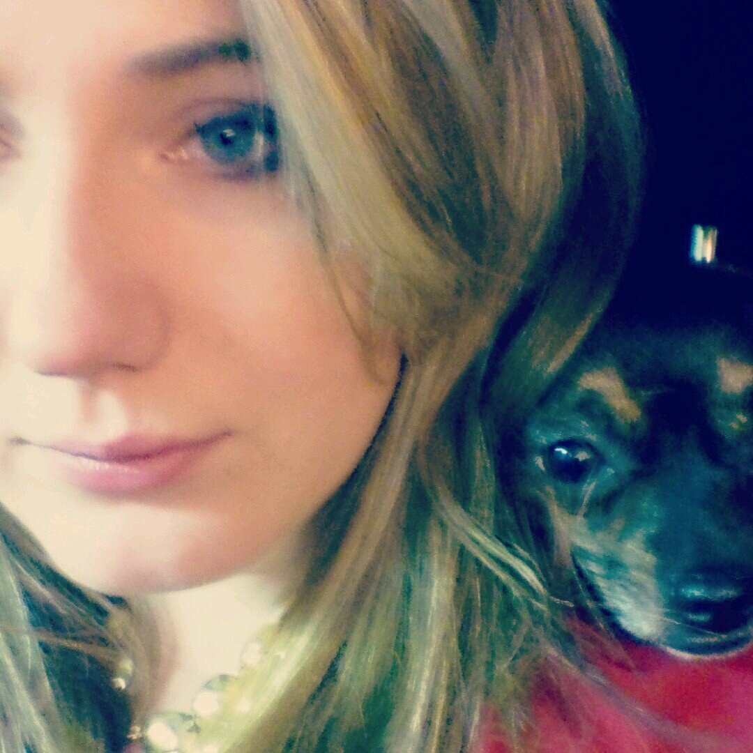 Jenelle_LeeAnn's profile picture. 