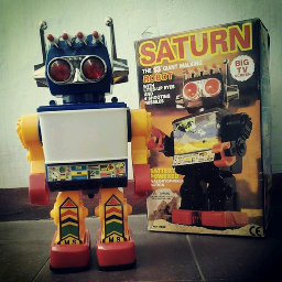 editriprayitno's profile picture. 80-90's, love vespa and love @adesylviaroza 
https://t.co/vo5pLzsMNG