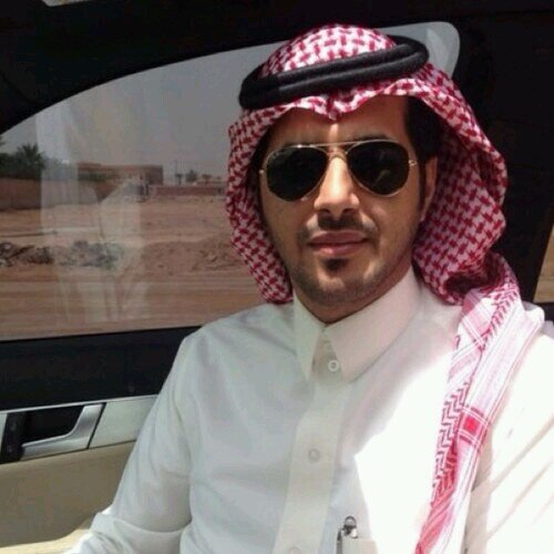 متفائل دائما،،،احب الخير...نتمني كثيرآ وتبقي الجنة اغلي الامنيات،،،،الى مااعجبه يشرب من ماء البحر.                  تبي سنابي حياك بالخاص❤️