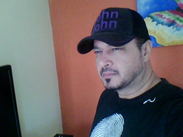 Quando se tem Deus na vida, não há o que temer...
Conservador; Cristão; Deus, otimismo, foco e persistência.
