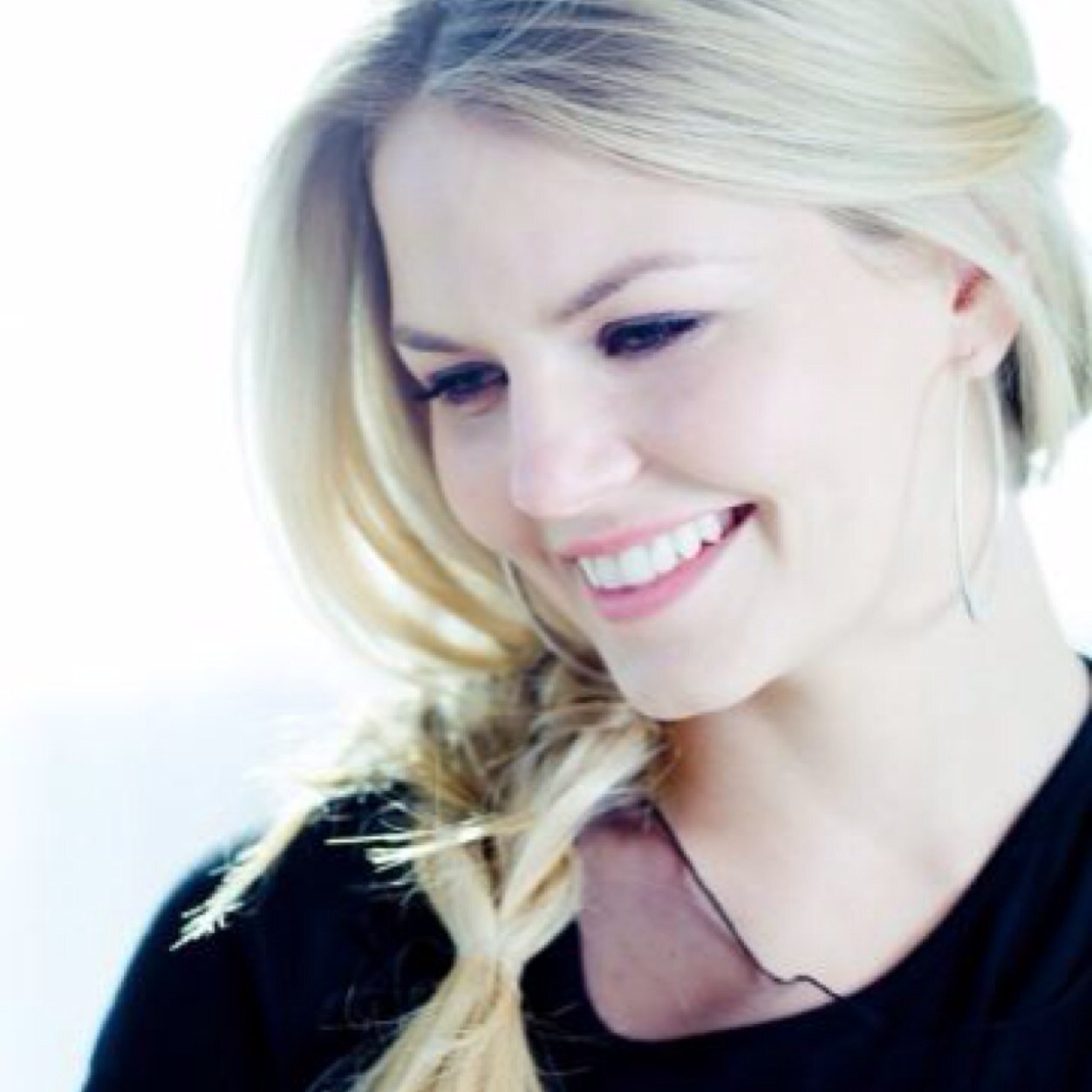 Heroine. Mother. All around badass. | #FAL #OUaT