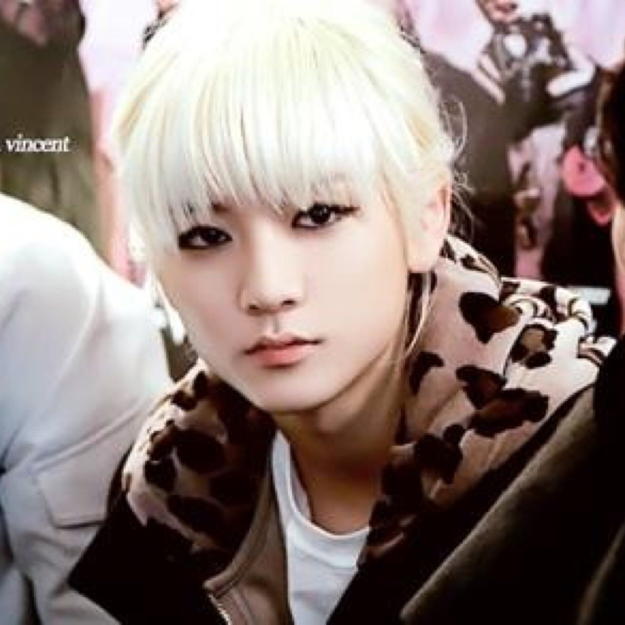 อันยอง~~ ผมเป็ดน้อยเร็นเร็นNU'EST นะฮะ ปะป๊า❤︎ @gikwangbot_PMF ฟอลมาแล้วทักผมบ้างน้า*0* PMFN53 #ParanMoleFam ✩2.8.2013✩