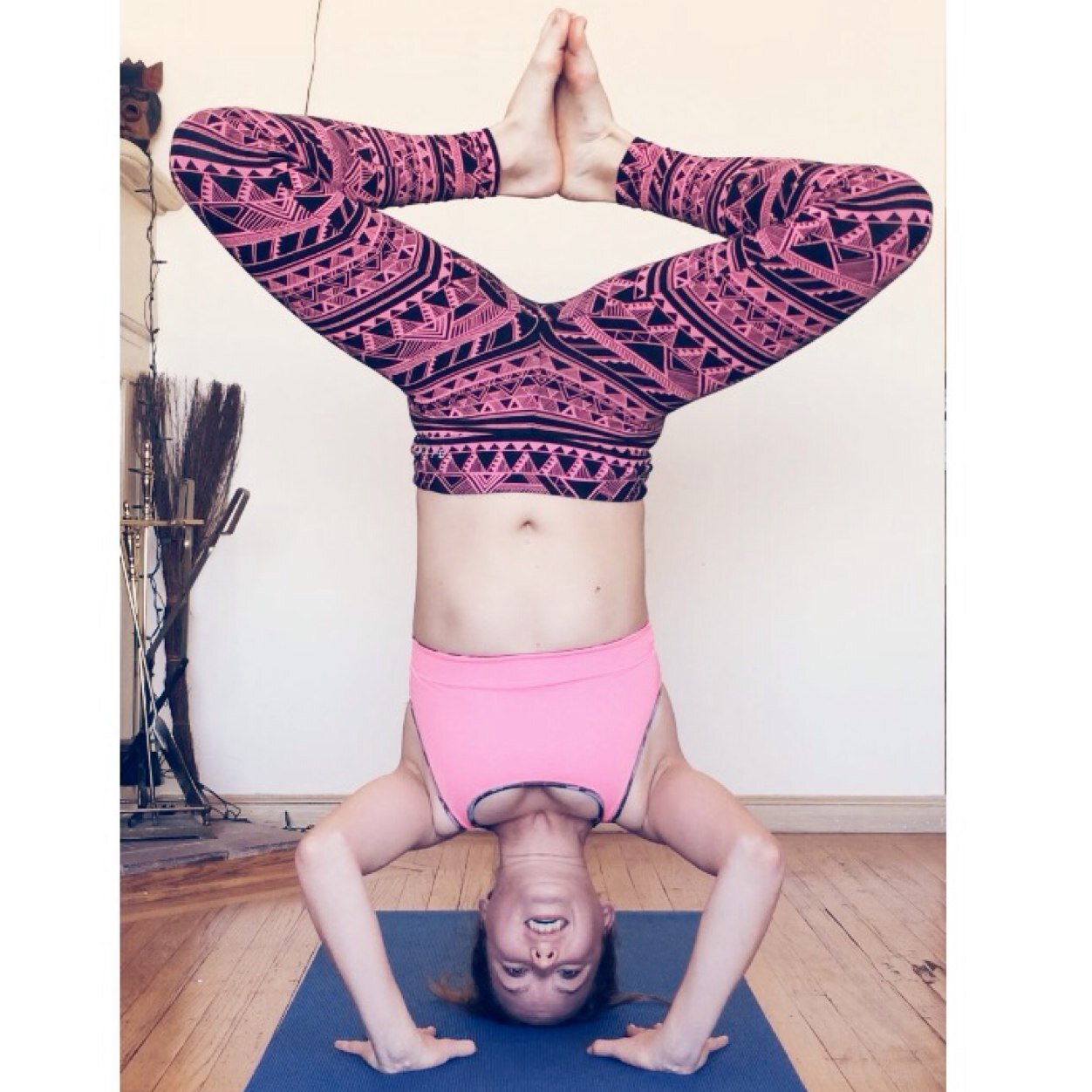 lindsayfohansay's profile picture. 