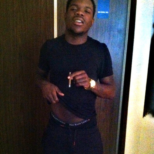 West Oakland made me / Mvp Nigga / Upcomeing Rapper✊ / Contact CloutBoy19@gmail.com / Instagram : MvpLegend