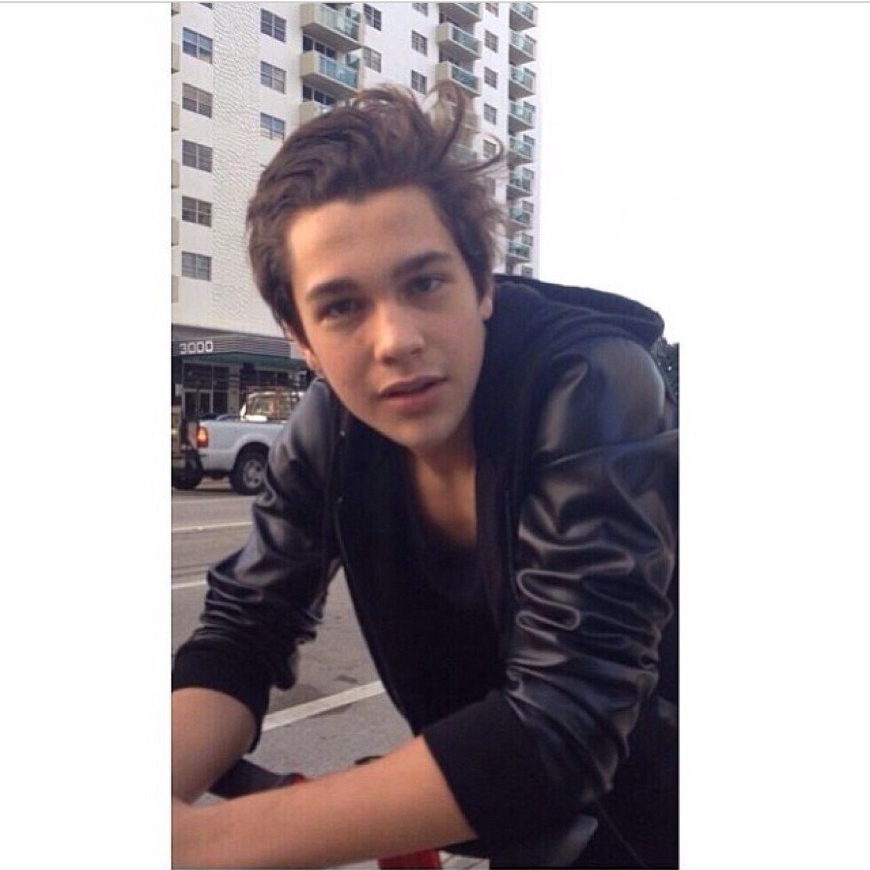 Austin Mahone | Ariana Grande | One Direction | Selena Gomez | Justin Bieber | Nash Grier aka my idols.