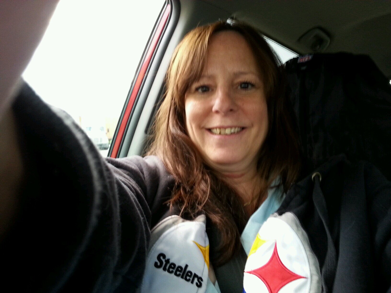 1964Tf's profile picture. a very young at heart 49yr old PROUD (of course) Mom of 2 & Grandmother of 2 girls.