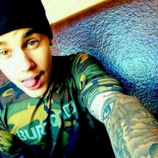 Magcult, Belieber, Whitesider