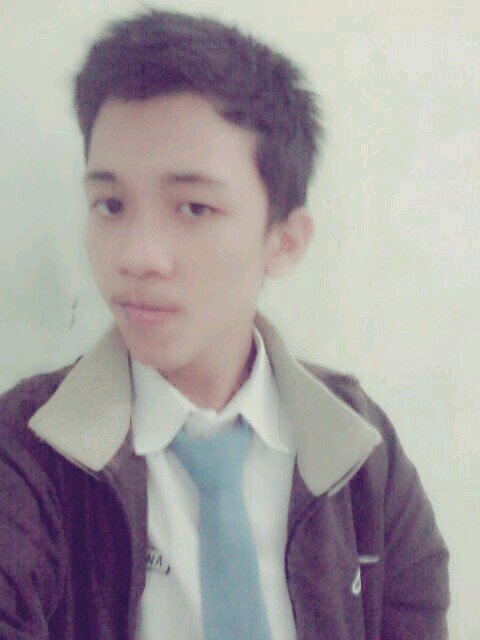 ikirizkii_'s profile picture. Everything I tweet is not all about me. just a tweet , Will your self better . Love MyOshi @nabilahJKT48