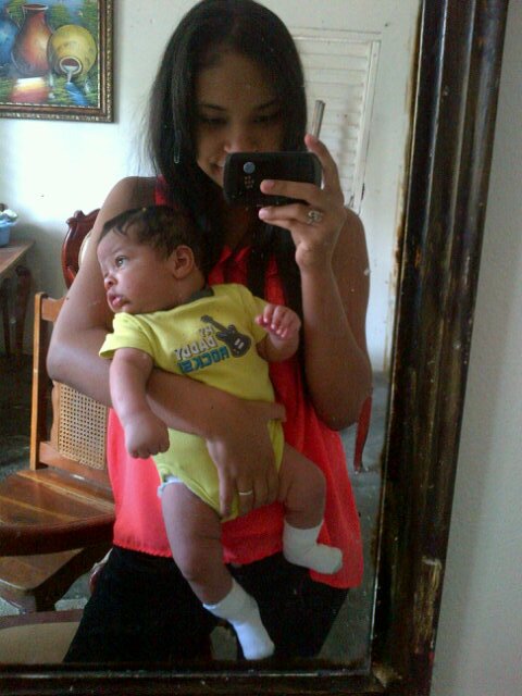 Super agradecida con Dios por el hermoso que me dio :$ Jaydel D :* Mi razón de vivir