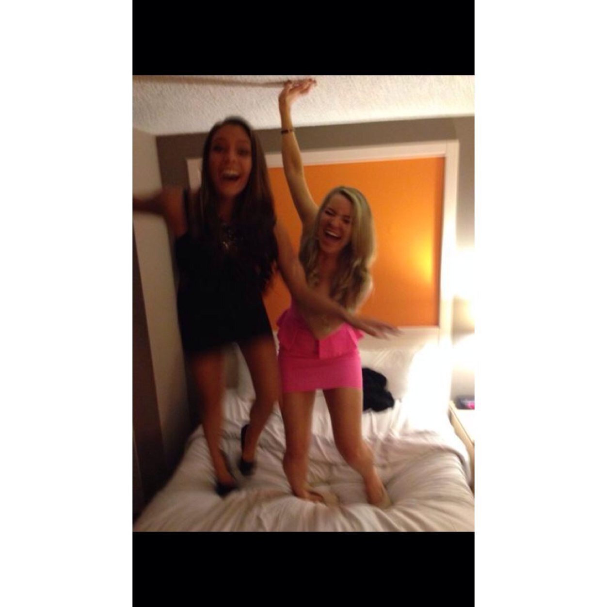 fu_ling_sizi_ka's profile picture. 