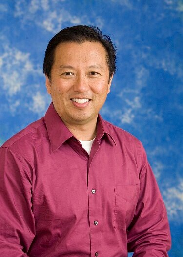 Raving Cal Berkeley fan, Love hole in the wall restaurants and traveling the world with my family.  Professionally in Product management and marketing.