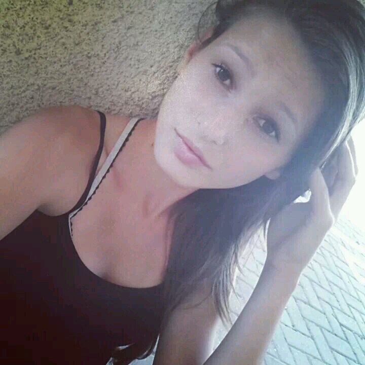 The future belongs to those who believe in the beauty of their dreams.