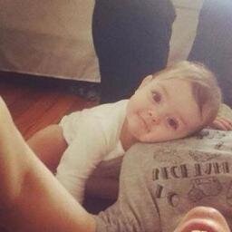 @emmaswanOUATRP is my new mommy