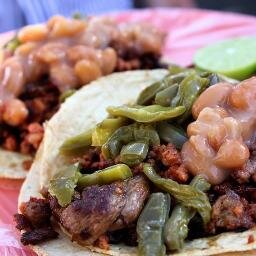 FoodPornDF's profile picture. Cuenta que fomenta el amor culinario en la ciudad de México. Estamos fomentando la cocina mexicana.