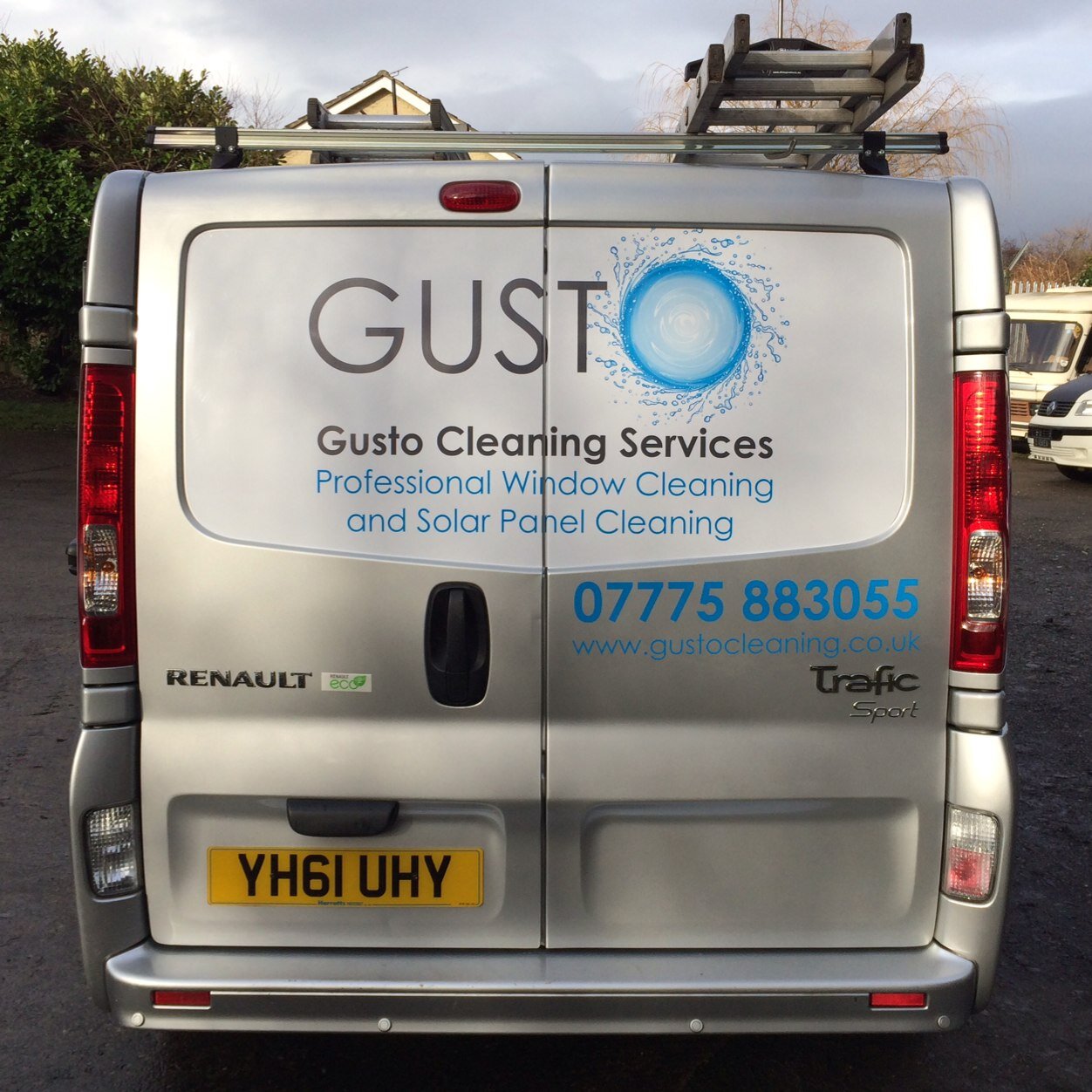 Professional commercial and domestic window cleaning company