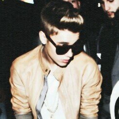 Justin - single - {Non sparirò, te lo prometto}