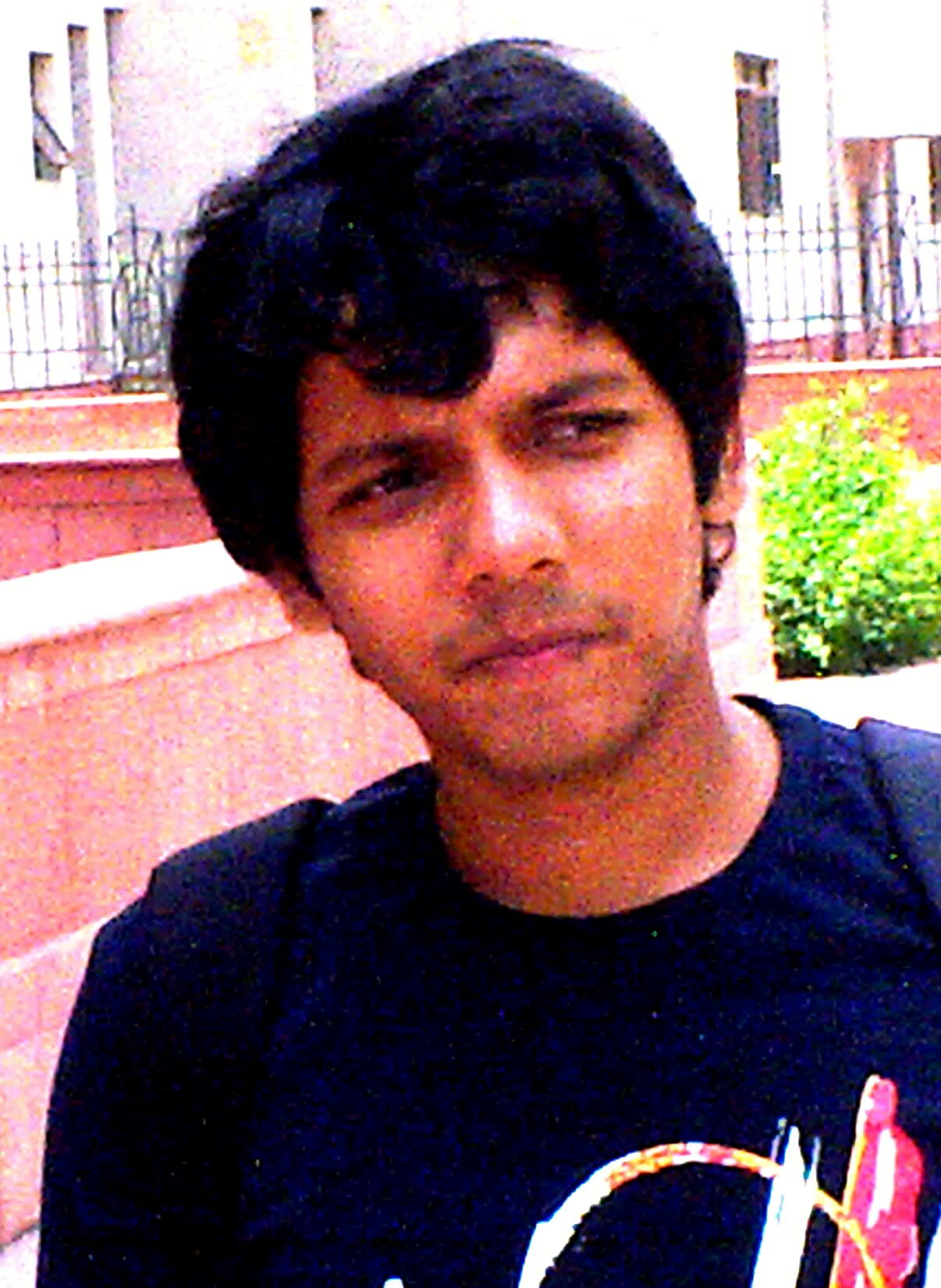 Anindhya09's profile picture. Lawyer. Manchester United supporter. Loves travelling.