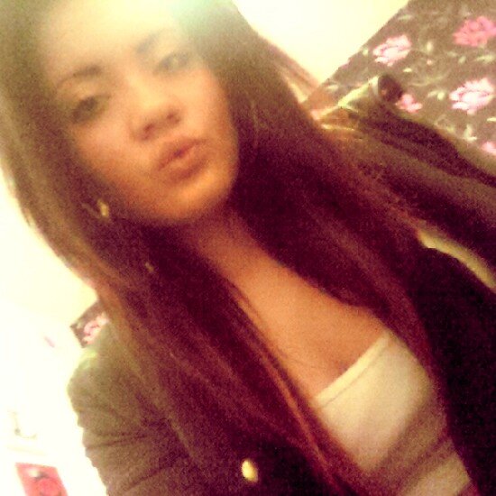 Geko♡'xxx
Follow me and I will follow back 
                    BBM, 2B168362.