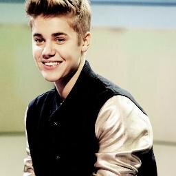 BELIEBERS FOREVER: E mesmo que nada funcione eu estarei de pé de queixo erguido!!!(brenda)