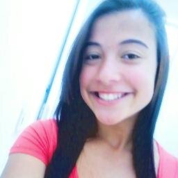 - Eu não troco nada meu por um beijo seu (:
