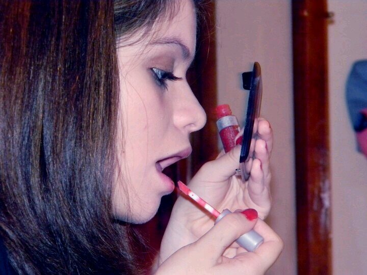 Leyla_Simon's profile picture. 25 años, 100% ñoña, estudiante de Pedagogía en Historia y Geografía #ULS