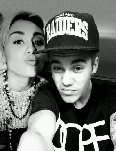 No matter what happens, no matter the decision you take, you will always be my idol 3 @justinbieber
