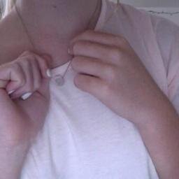 ☽ I do not care for people ☾