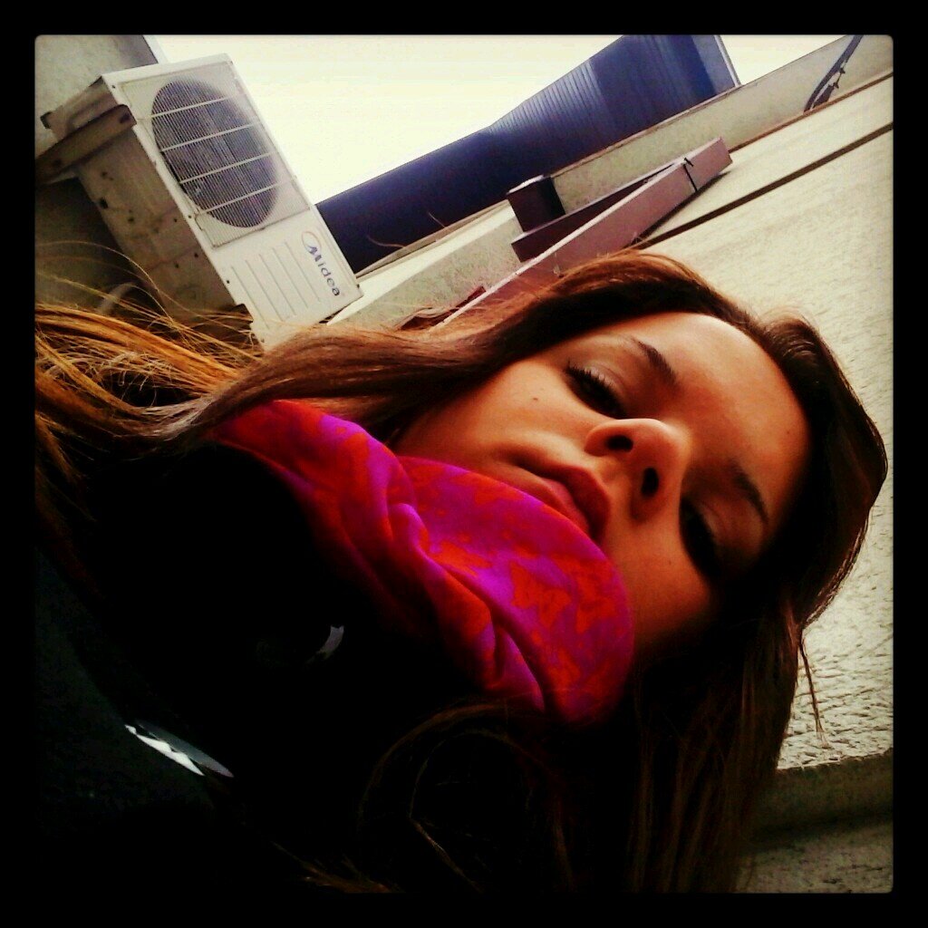 anamomoca93's profile picture. 