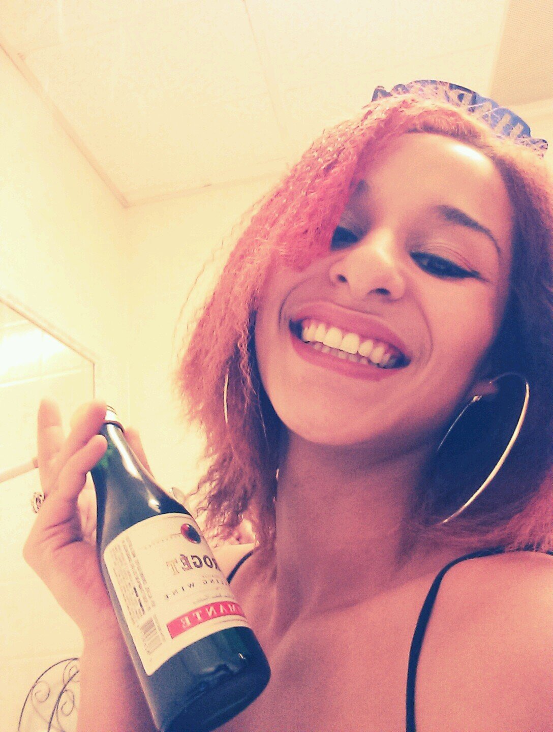 ima very seductive individual love sex, money, Livin life to the fullest , and doin me if u don't like it stay the fucc from round me!!!!!!! Muah!