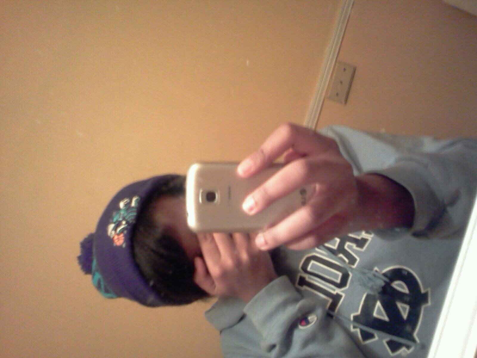 IF U CNT JUDGE ME OFF SUMN POSITIVE; DNT JUDGE ME AT ALL.