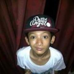 my name is harri | Follow me? follback *just mention :)